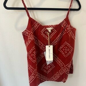 Umbre & Ochre Red Patterned Women's Top size S NWR